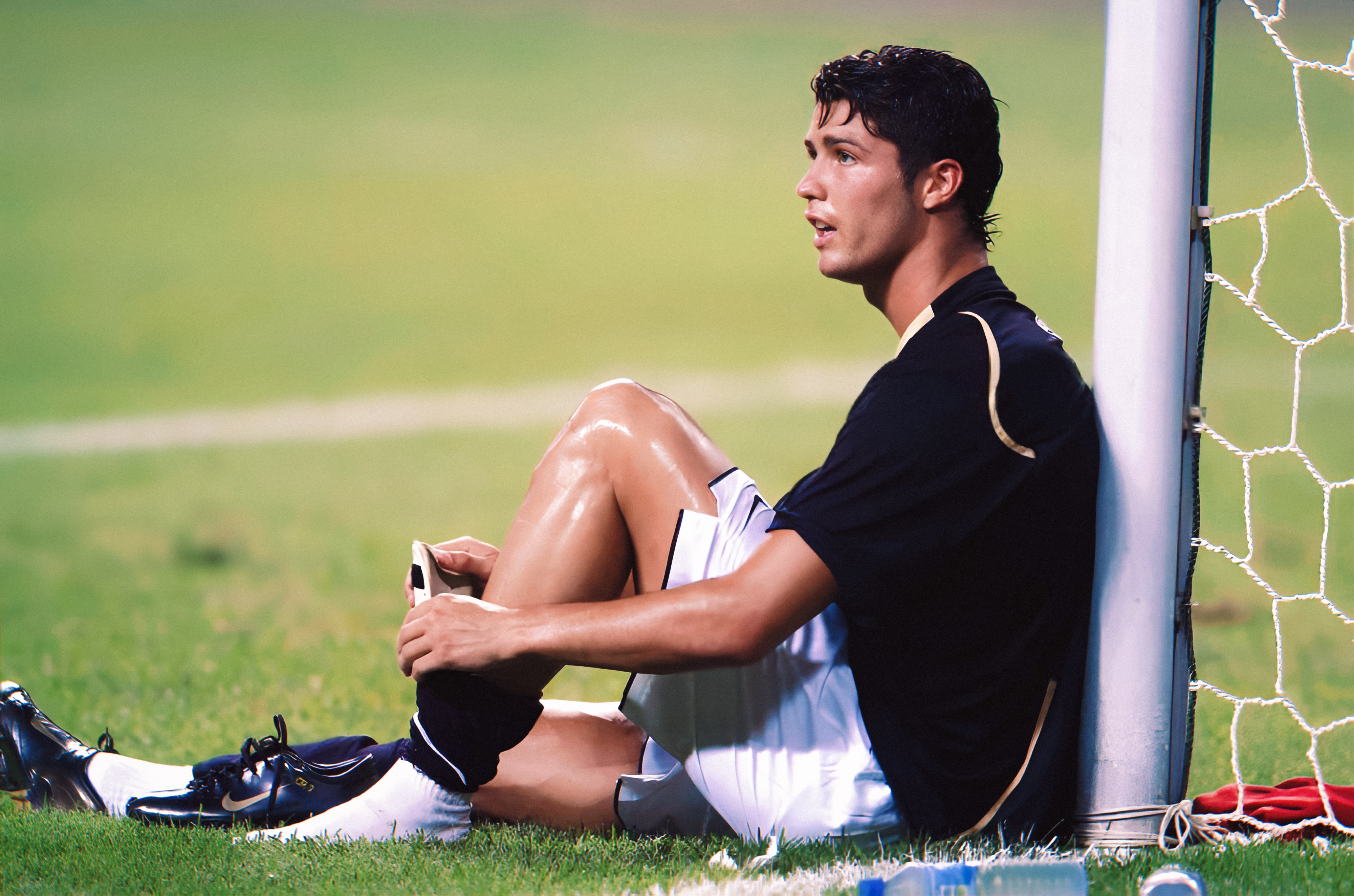 没见过的C罗照片  📸 Young Ronnie𝓒𝓻𝓲𝓼𝓽𝓲𝓪?