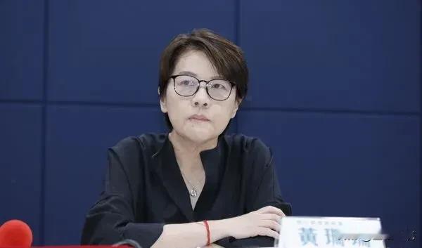 民众党台中主委批黄珊珊请辞中央委员“没意义”

柯文哲陷政治献金假账风波，时任竞