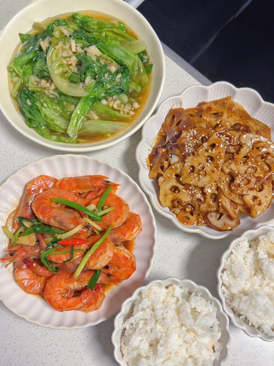 ✅晚餐分享｜葱炒基围虾➕蒜末生菜➕糖醋藕