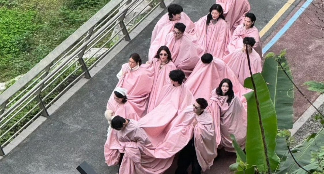 贺峻霖周涛同框贺峻霖周涛同框了！！好好好~这就是我想看的 