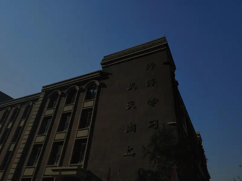 孩子的懂事是天生的还是后天教育的结果 孩子的懂事到底是天生的还是后天教育的结果？