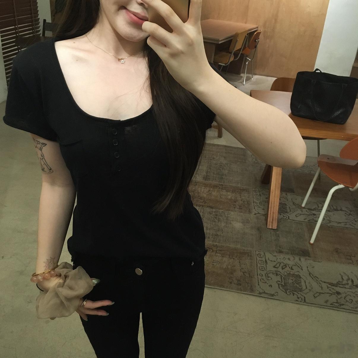 开售！很喜欢这期 抽两个能返图的贝贝选一件吧～  抽奖详情