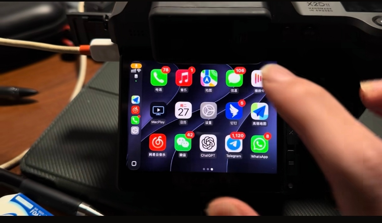 哈苏都吃上CarPlay了今年上半年大家用Ai生产一堆没营养的视频和漫剧今年下半