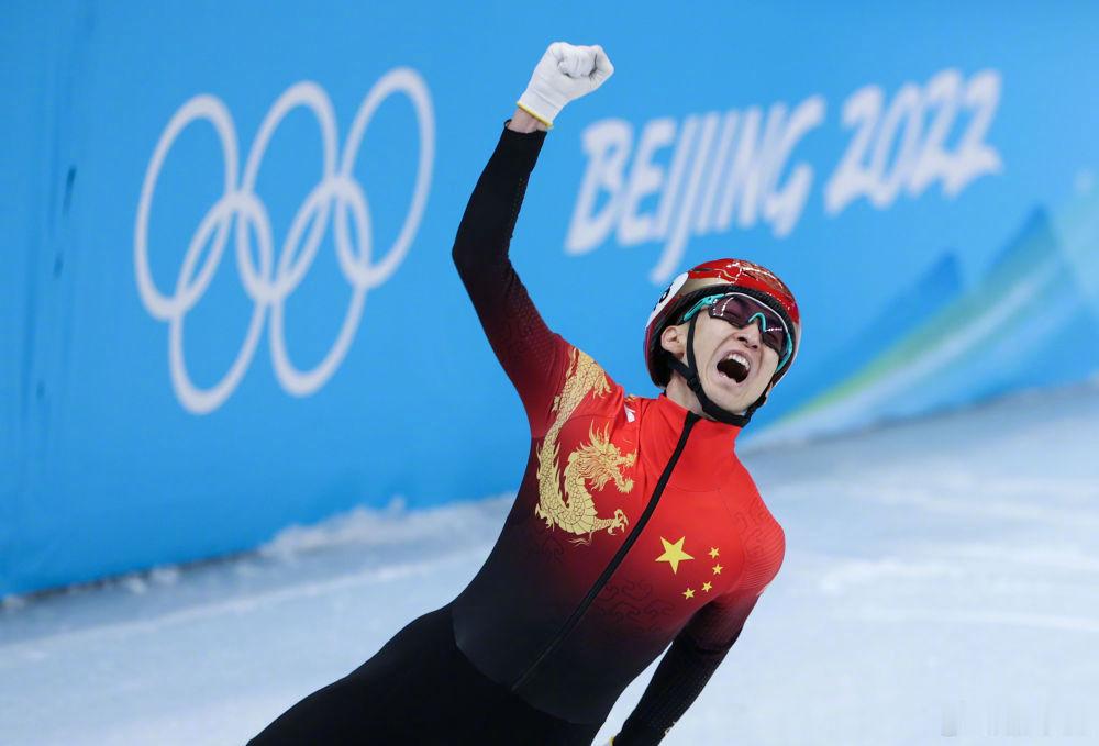 我靠！武大靖将出任中国短道速滑队主教练了！！恭喜武大靖出任中国短道速滑队主教练