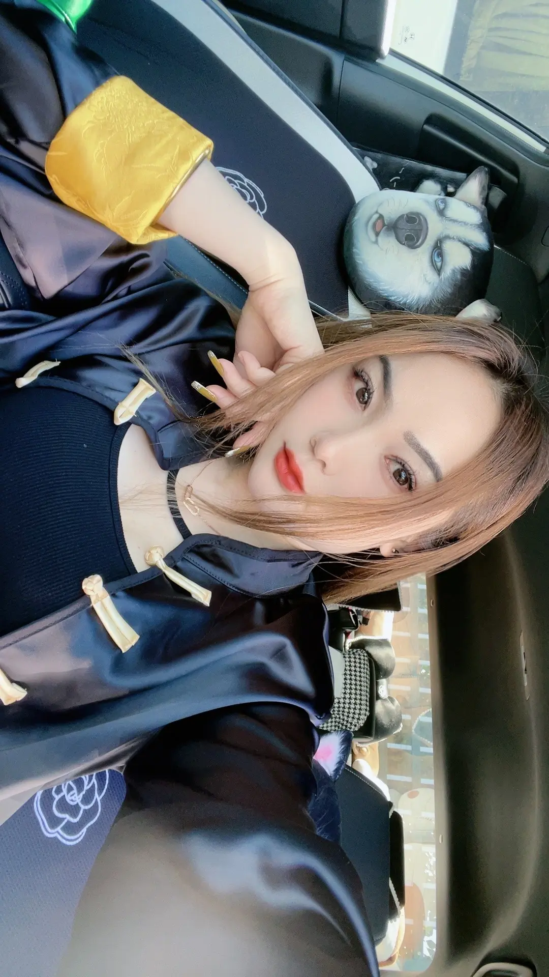喜欢的东西依旧喜欢，但不执着于拥有