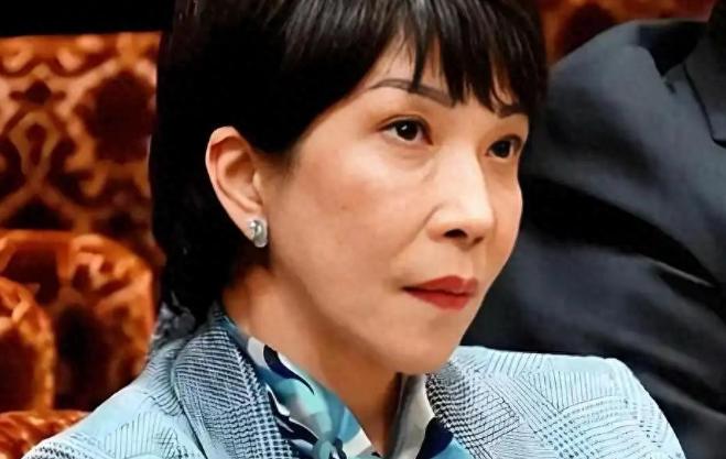 日本右翼要求访华而不得，在这种情况下，美国高层提醒日本，小心被中国揍。与此同时，