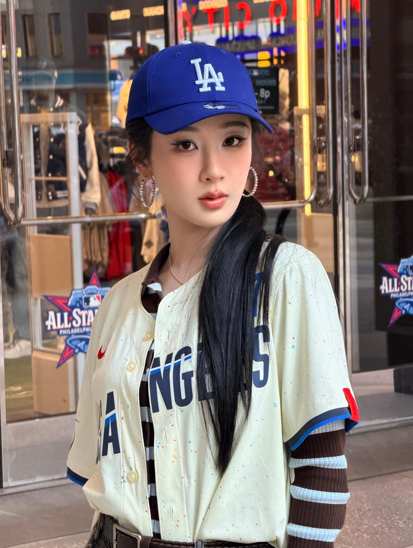 酷酷的大小姐杨紫mlb棒球文化推广大使