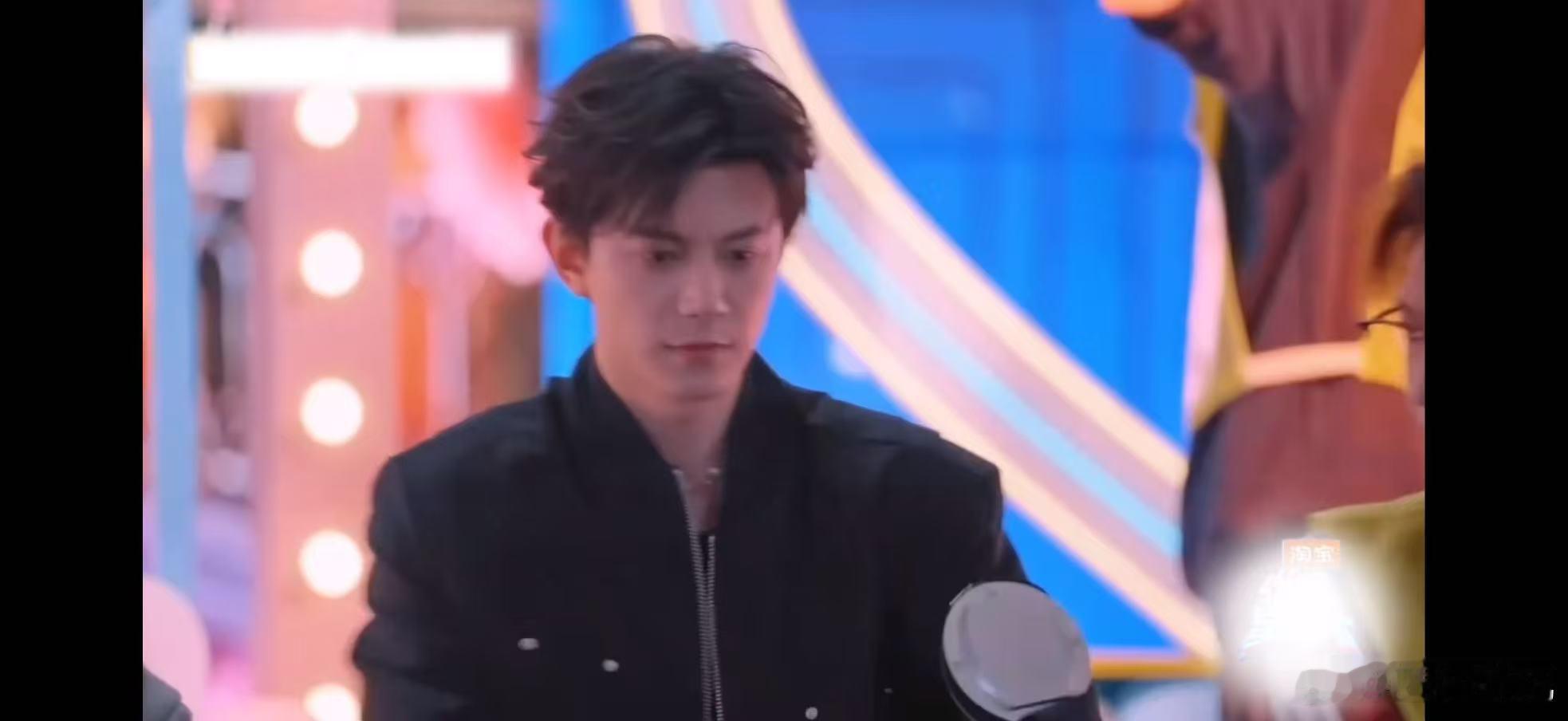 孔雪儿邓凯hi6双人预告你好星期六hi6 双人预告 cut 太好嗑，孔雪儿邓凯同