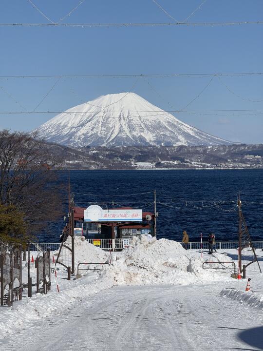 不愧是北海道的富士山🗻2.20号洞爷湖版