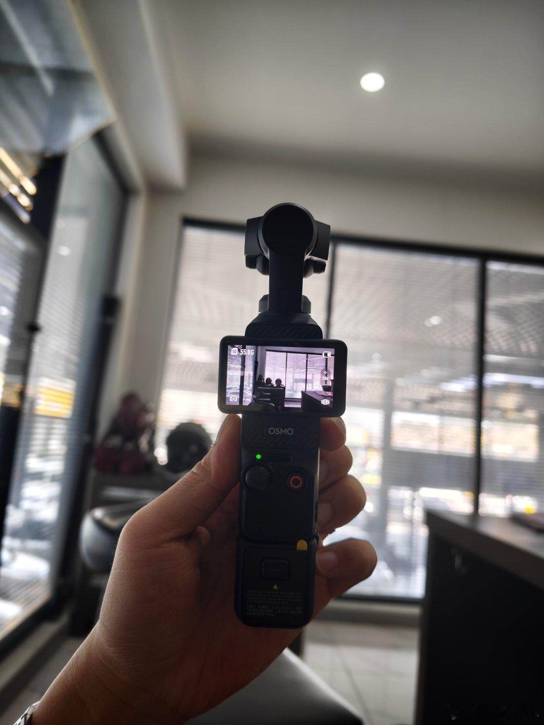 买了个这玩意儿 想多记录一下日常工作 但是用了一个小时 感觉没啥鸟用[微笑]  