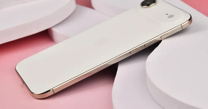 苹果/三星/华为Air超轻薄对比 别再无脑选iPhone