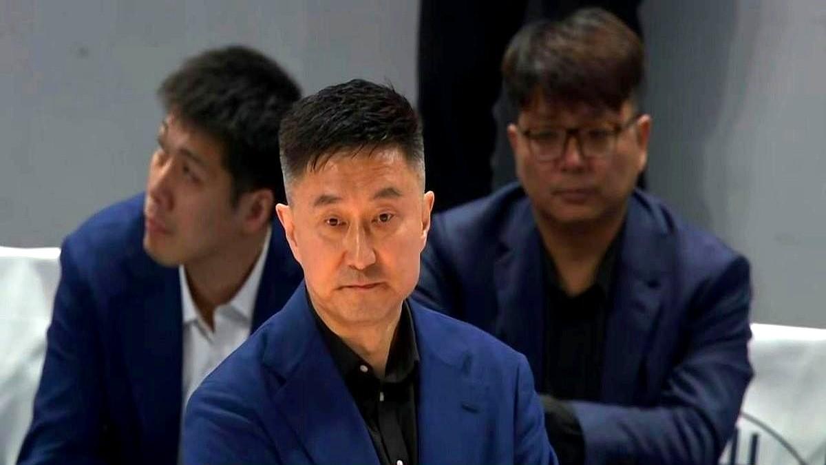 北京队75%的空位命中率，这是人打出来的比赛？

季后赛首战，北京男篮102-9