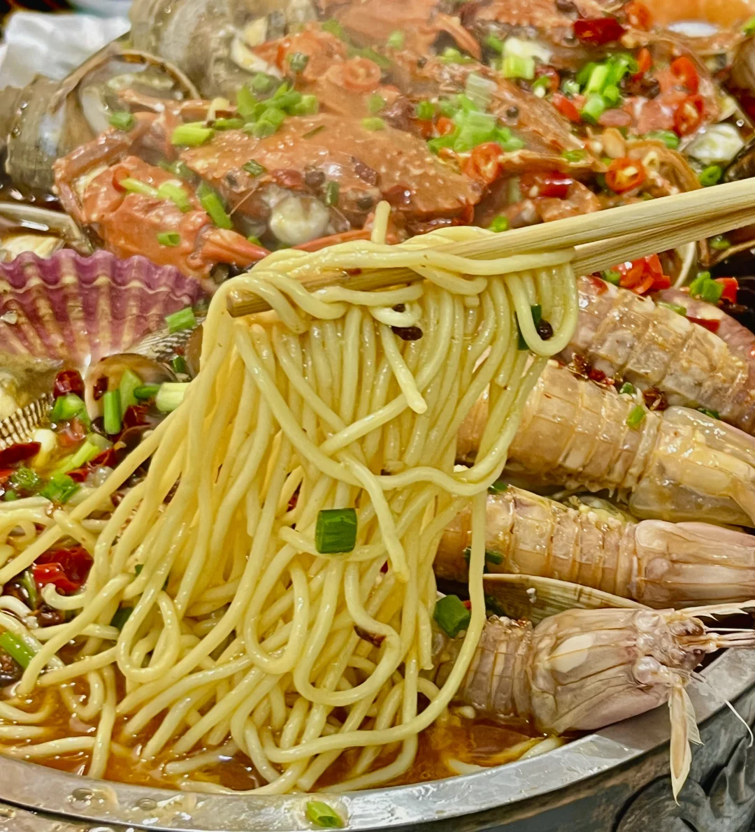 全live朋友圈被问爆的海鲜店是！！！