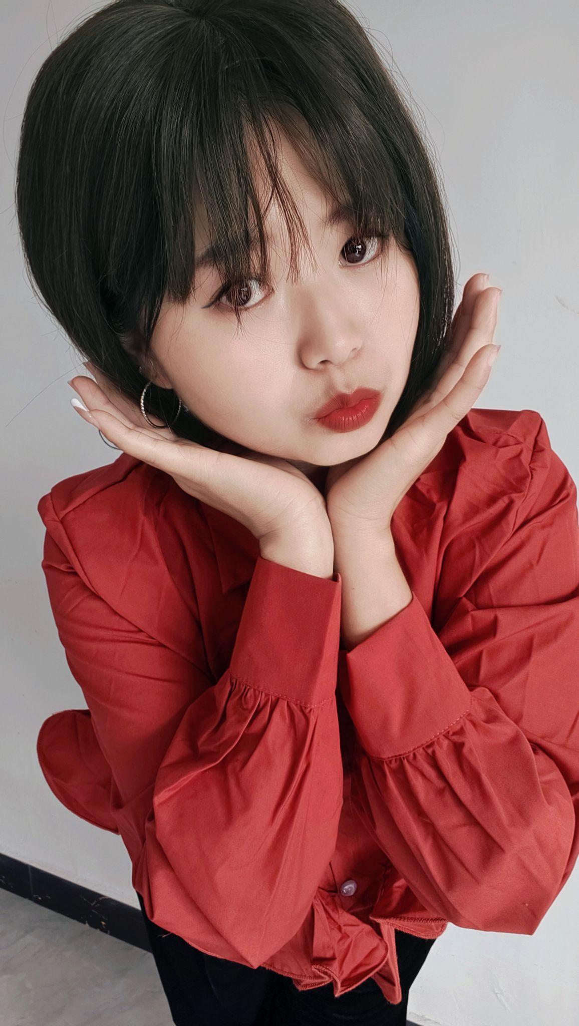 我们不会比今天更年轻了，希望往后每天 、轻轻笑、 慢慢过