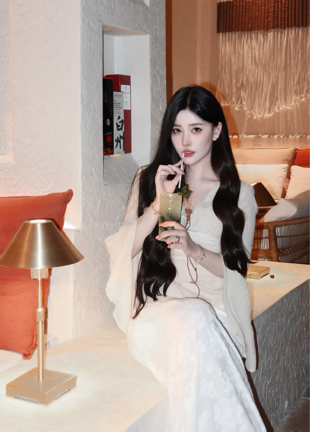 别走！留下来陪我喝点！！！！