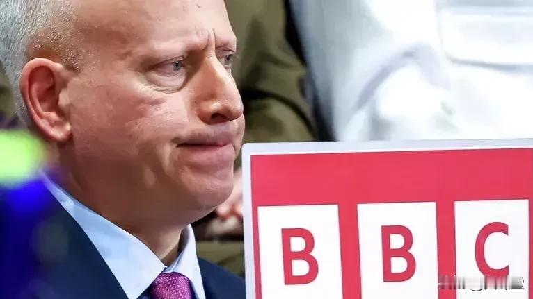 普京回应BBC记者：特朗普起诉你们是对的，我不想伤口撒盐。在12月19日举行的俄