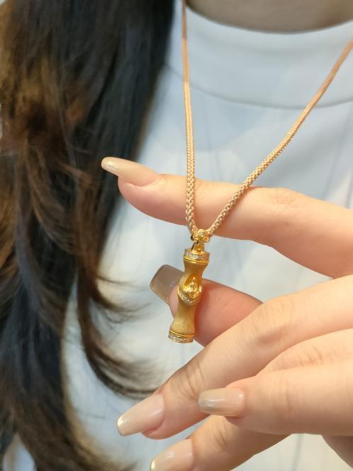 周大生黄金周大生门店周大生怎么样 双十一趁活动买的周大生黄金项链，当时是冲着优惠