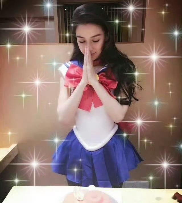 Angelababy又cos美少女战士期待这个美少女战士造型！ ​​​