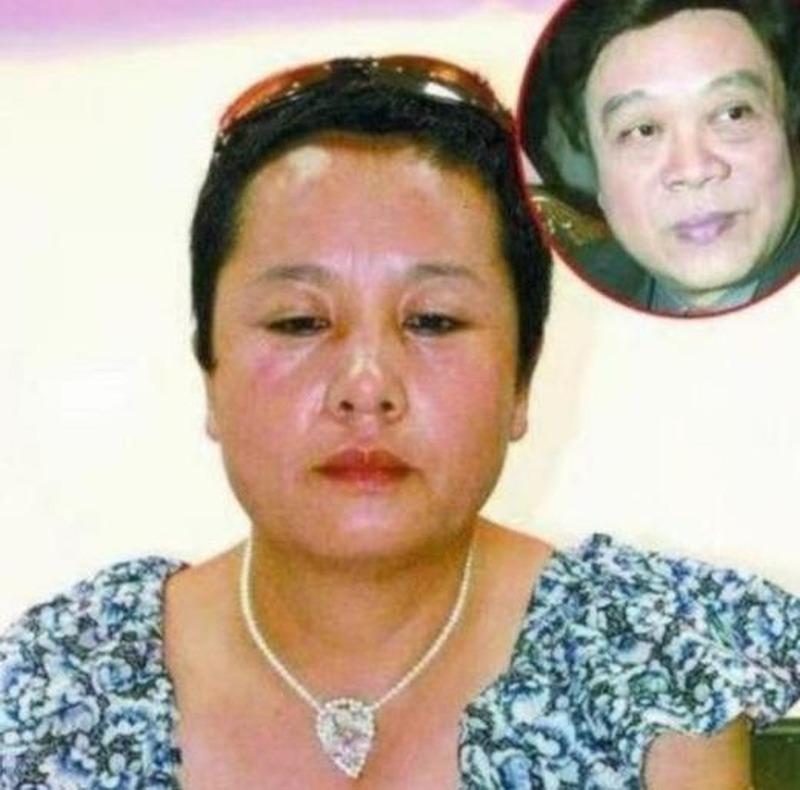 "赵忠祥瞒着妻子与我发生关系多年，并有特殊癖好，令我身心受到严重伤害。"这句话2