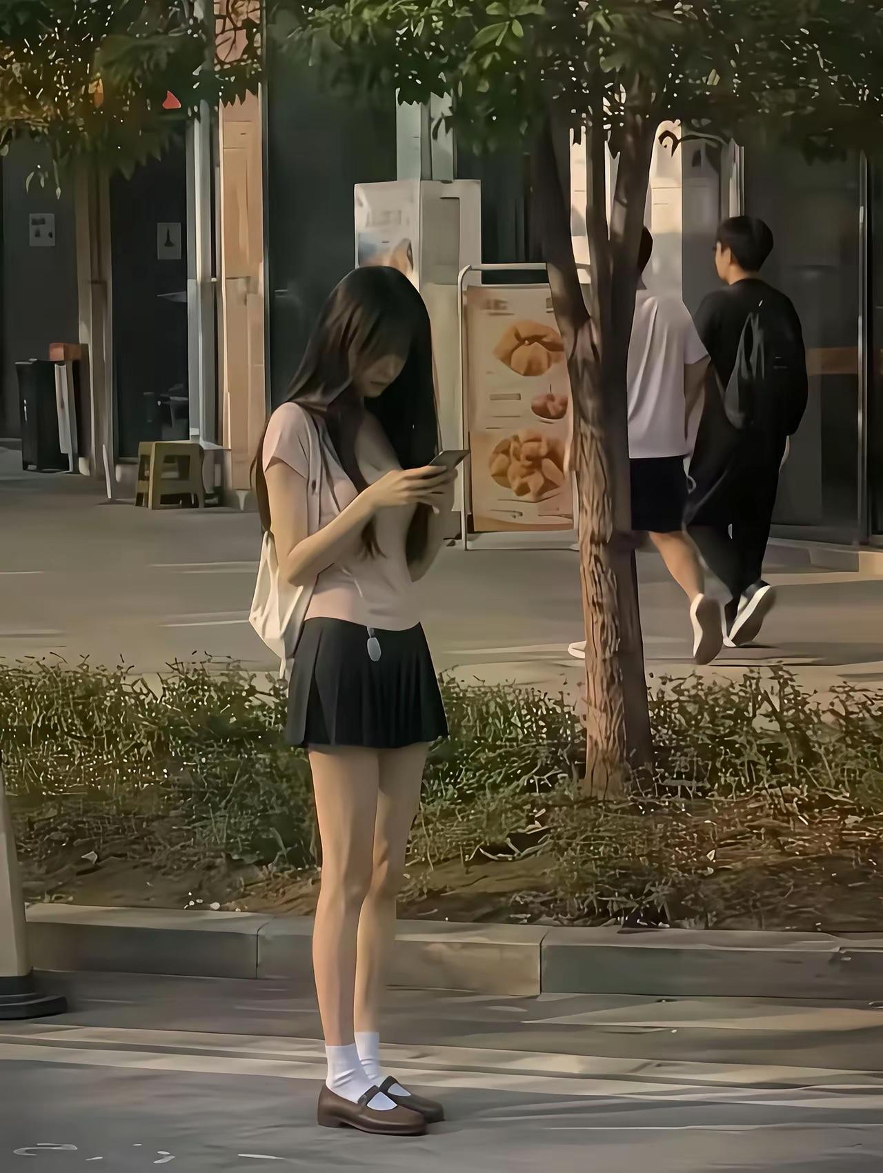 这种身材只在互联网上见过，
从来没见现实里见过