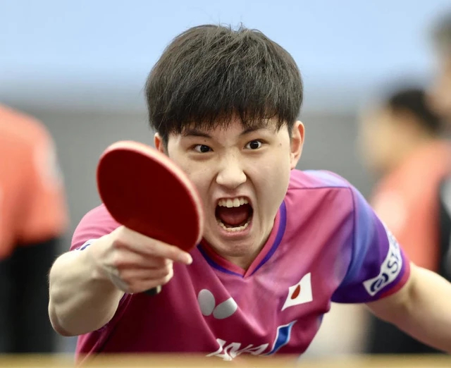 张本智和张本智和2025成都混团世界杯 新闻报道 20251209【乒乓球】张本