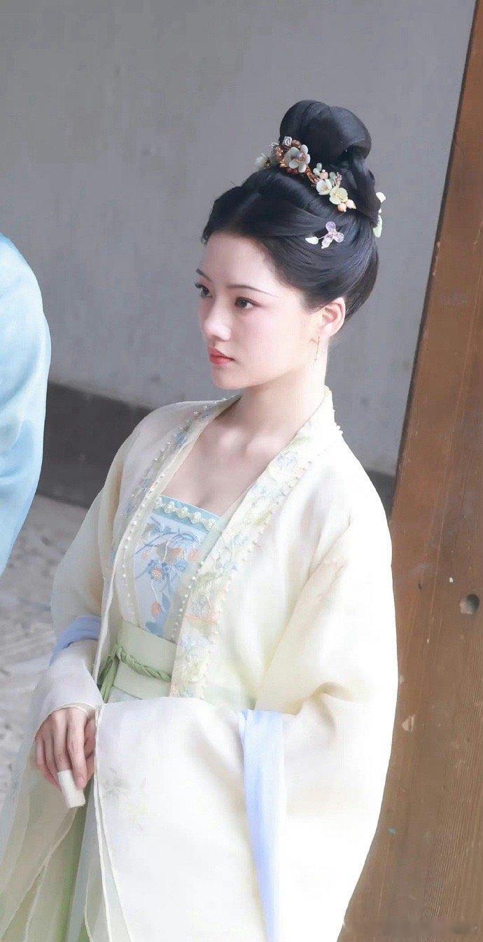 #任敏演技# 我觉得《锦绣安宁》里任敏扮演的罗宜宁演技真的很棒，每次看她演戏都能