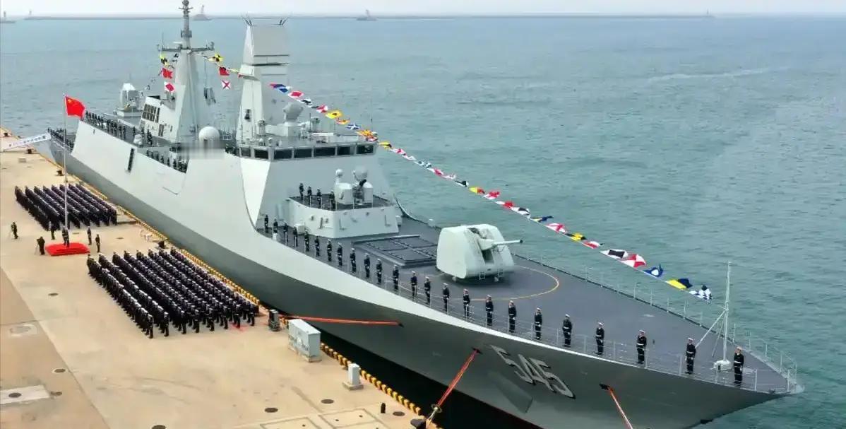 印尼最近接连买舰艇，真的是在“量身定制”海军吗？
 
今年印尼从意大利接收两艘P