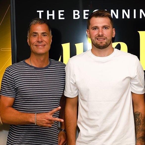 消息人士向美媒Heavy Sports透露，如果湖人在本赛季剩余时间内无法取得一