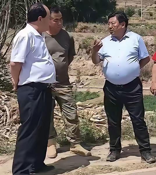有人问：什么级别？
初步诊断：宰相