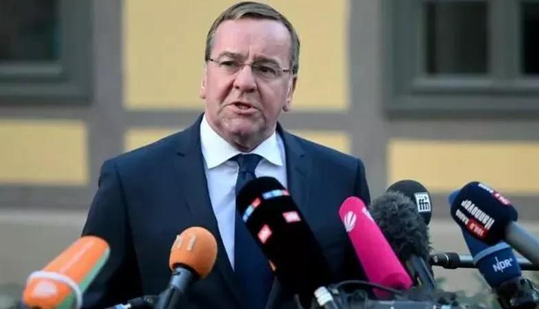 北约峰会吵起来了，德国掷地有声：不可能让乌克兰加入北约

来源:海峡快讯

加入