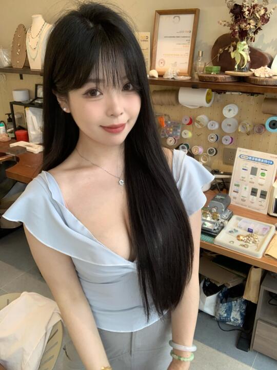 开心的永远不是礼物是用心是惦记是被爱