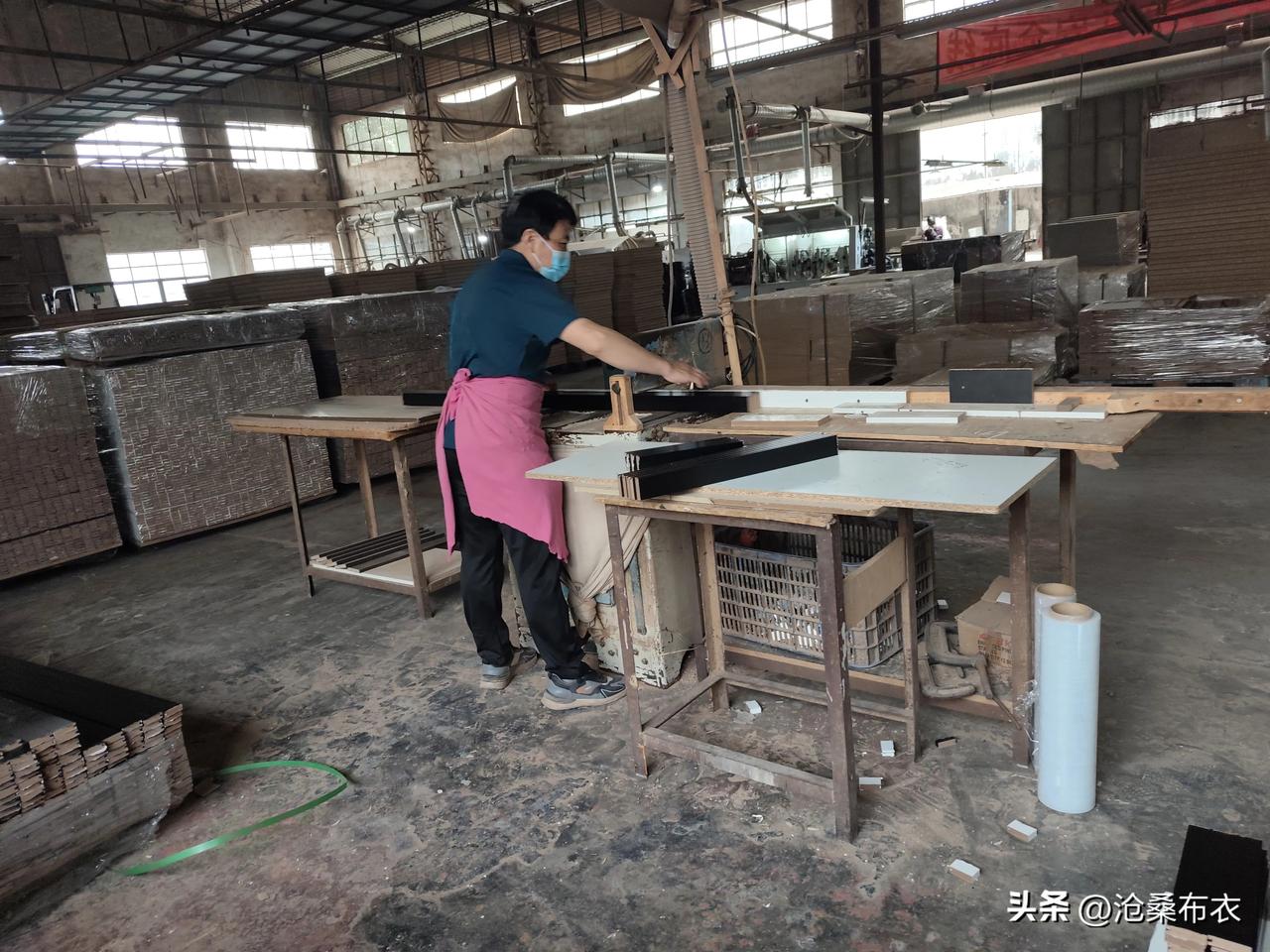 记录我的2026星期天上班，员工的加班费不一样，有15元/小时，有15.5元/小