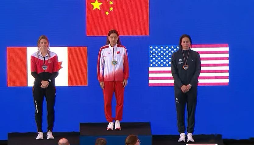 历史性击败世界纪录保持者 低调出击余依婷0.02秒优势勇夺泛太赛女200混冠军！
