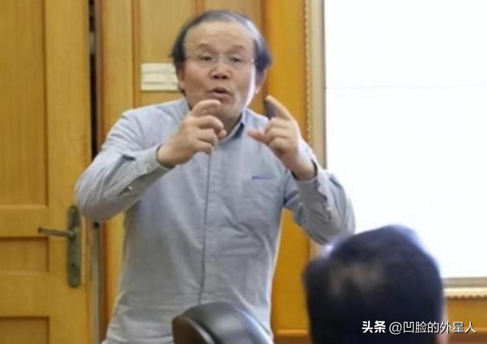 “日本731不对不存在，也没有侵华日军用华人做人体实验的事实，我们不能用民众情绪