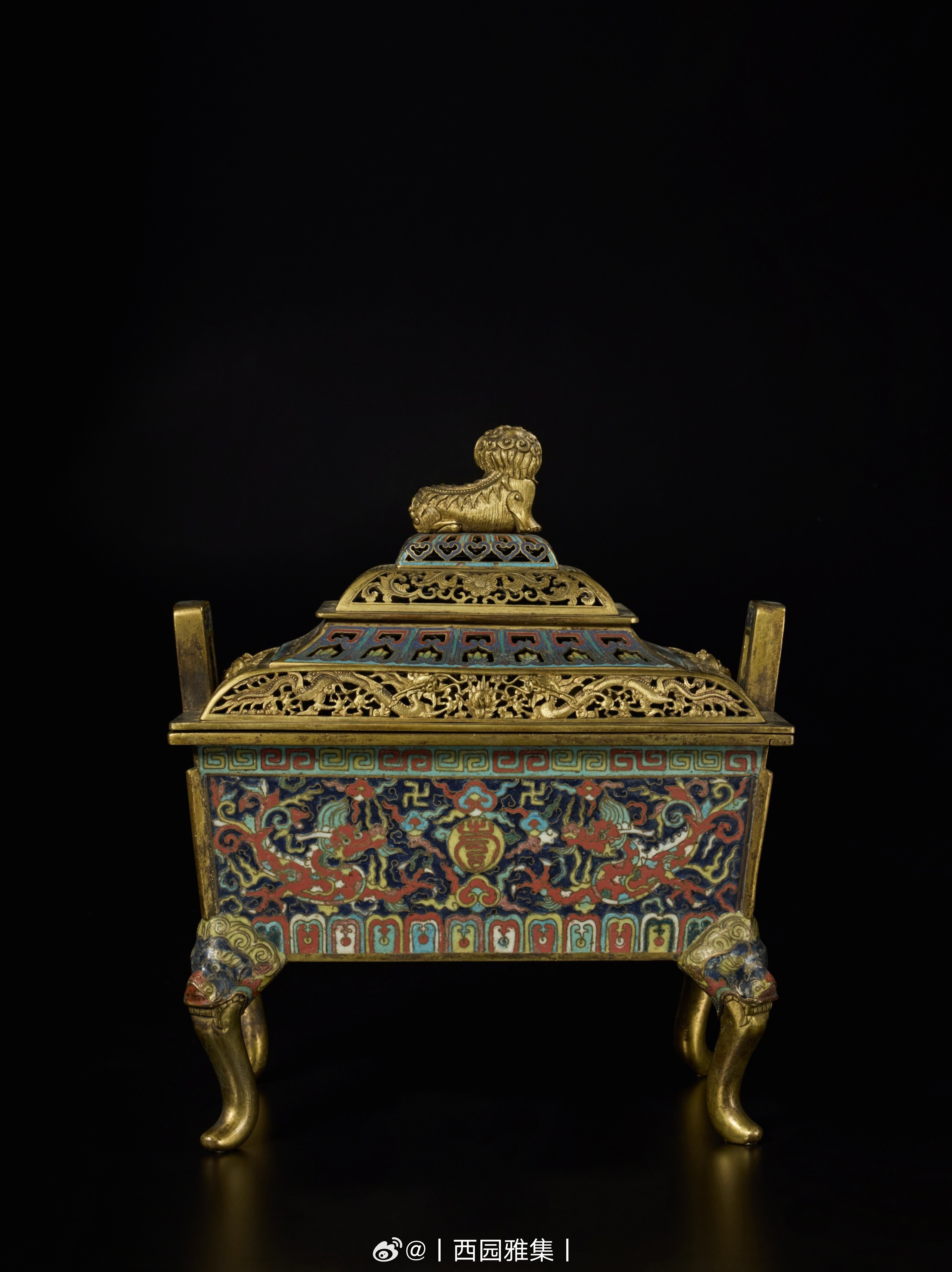明万曆 铜胎掐丝珐琅双龙捧寿纹四足炉《大明万曆年造》款连清十七 / 十八世纪 铜