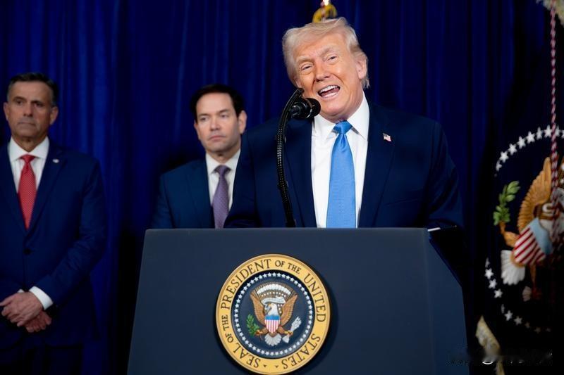 美国这波操作简直无耻到没边！明着派兵掳走马杜罗抢石油宝地，转头还假惺惺跟中俄说“