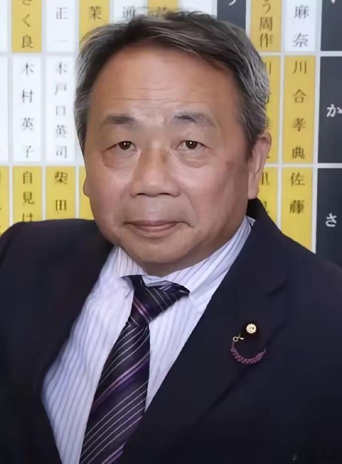 4月22日，日本参议员石平再次参拜靖国神社，并公开声称要“传承战争死难者精神”。