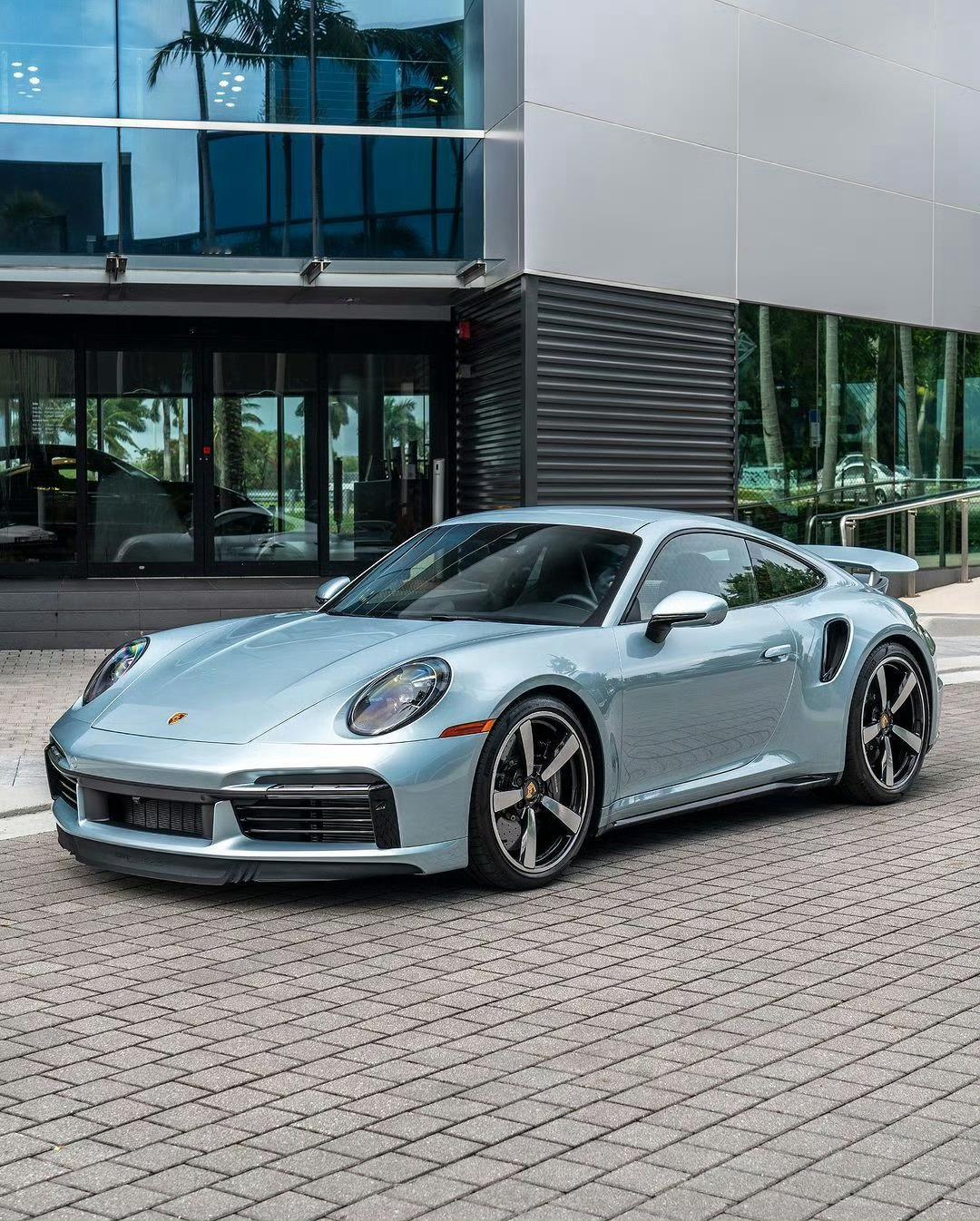 保时捷 911 Turbo S Coupe [色][色] ​​​