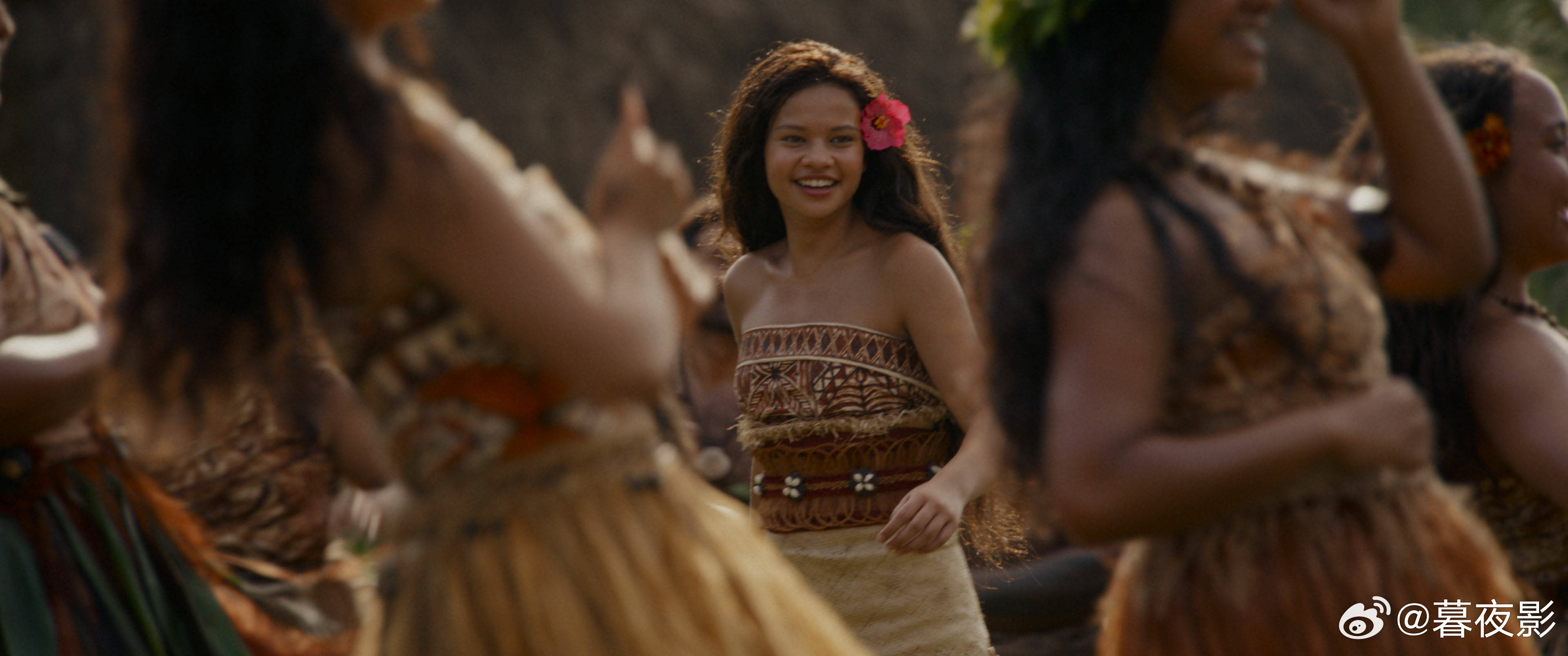 迪士尼真人版《海洋奇缘：启航》发布最新海报和剧照！！新星凯瑟琳·拉盖娅扮演的莫阿