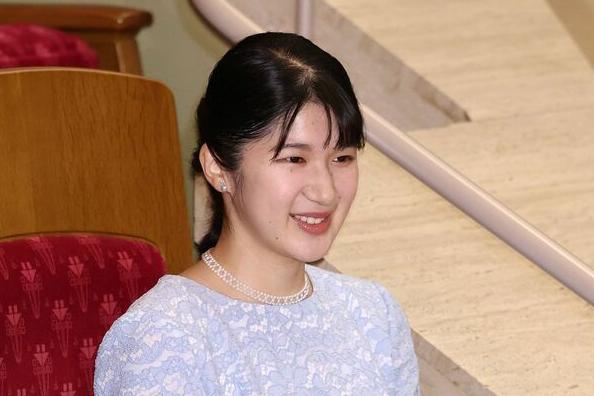 为什么日本可以有女首相，但爱子却不能成为女天皇？
自民党的中曾根弘文28日表示，