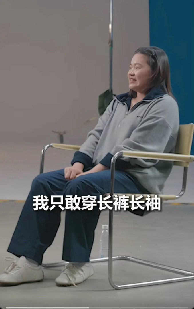 心疼全红婵，面对采访泣不成声，说：不要再骂了，不要再骂我的家人了，我也不想胖，可
