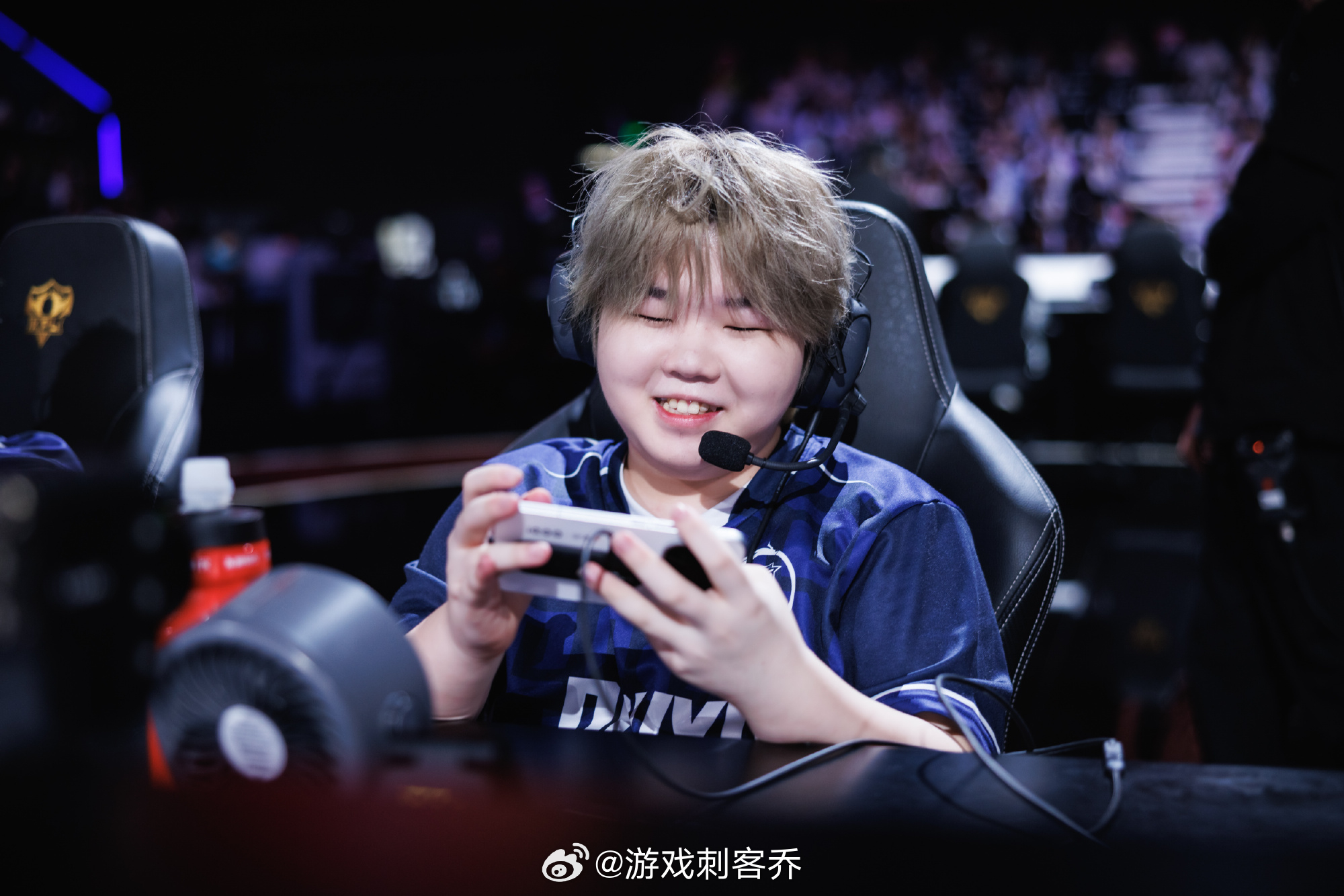 DYG教练点点回应BP争议DYG十周年团建，匿名提问环节引发BP争议，主教练点点