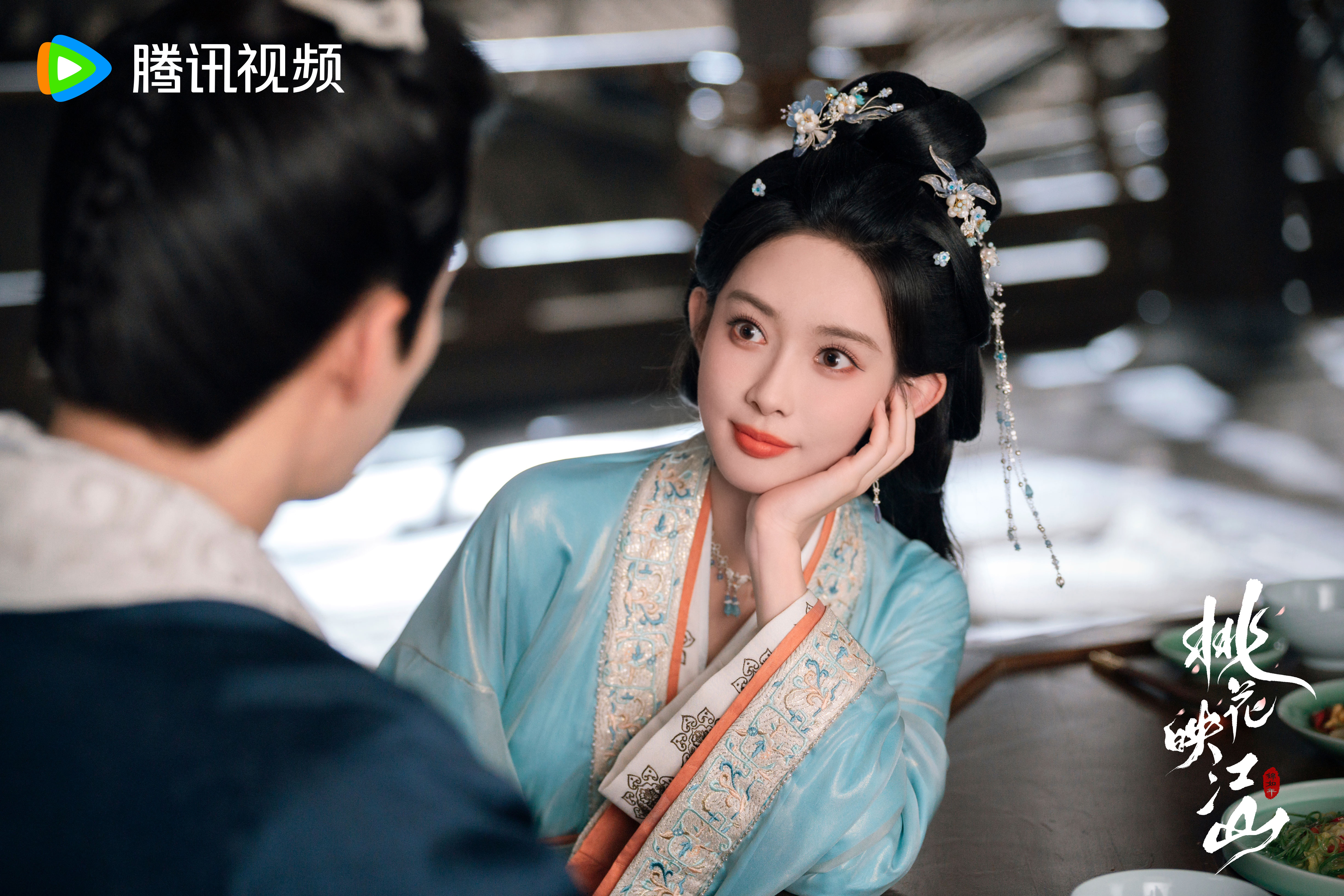 孟子义 《桃花映江山》姜桃花剧照-蓝衣（橙蓝） ​​​