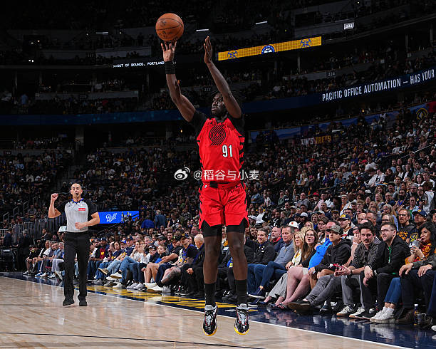 像西迪-西索科这样的球员，在绝大多是季后赛级别球队，应该是很难进入到轮换阵容中的