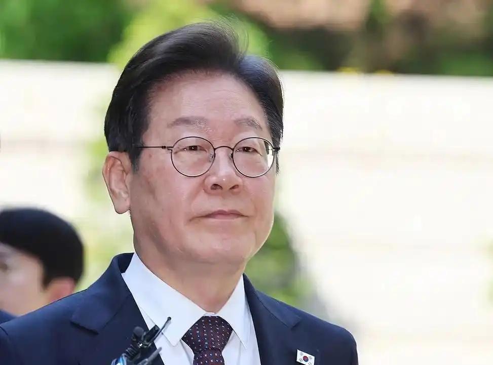 李在明称“历史问题不宜计较”，我们绝无法接受！——《韩民族日报》22 日引述“韩