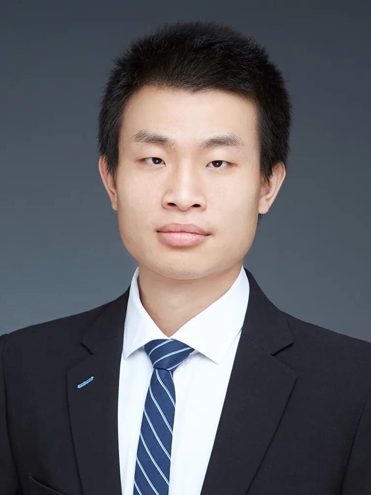 北大数学科学学院传来重磅消息：韦东奕正式升任长聘副教授并获研究员头衔，堪称学术界