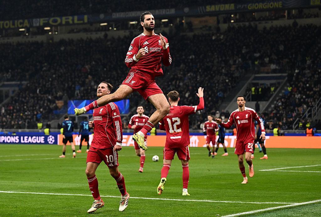 又帅又能踢

索博斯洛伊是利物浦本赛季各项赛事首位参与进球上双的球员：

5⚽