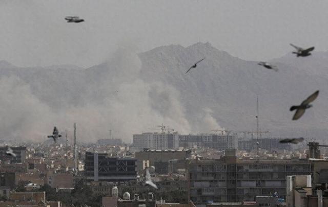 伊朗这次犯了个严重错误！打美军基地，象征性就行，因为很早之前大部分美军就已经撤离