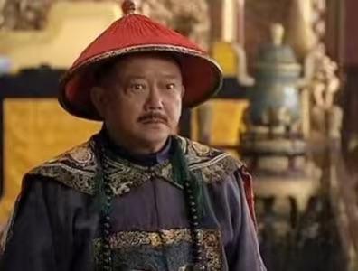 今日话题：和珅明明是贪官，为何乾隆还这么喜欢他？？？

网友甲：和珅只是做了乾隆