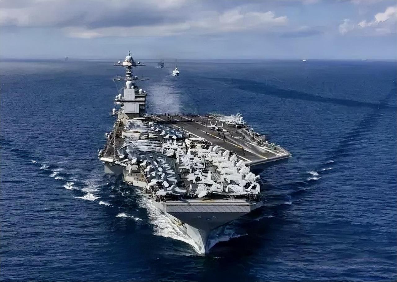 这条消息估计会让许多人拍案而起，因为美军“福特”号航母又又又出事了！美国海军中央
